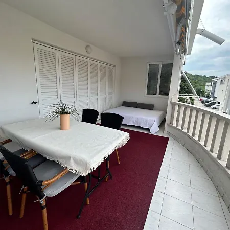Sanda Apartmán